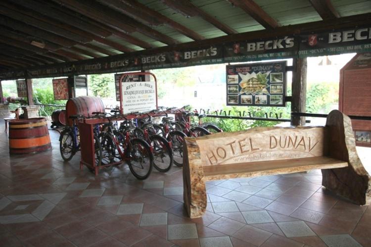 Hotel Dunav Сремськи Карловци Екстер'єр фото